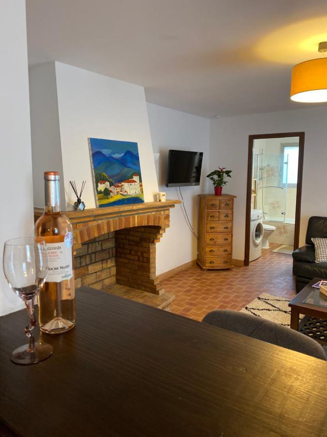 Charmant Appartement Au Coeur Du Village Tourrettes-sur-Loup Exteriér fotografie